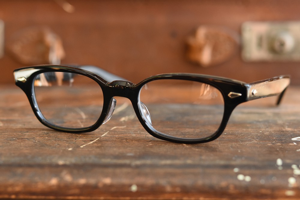 タート オプティカル アーネル/TART OPTICAL ARNEL 入荷してます